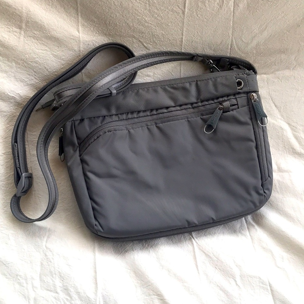Grey anti theft purse for travel